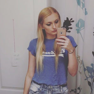 Meet your Posher, Jaclyn